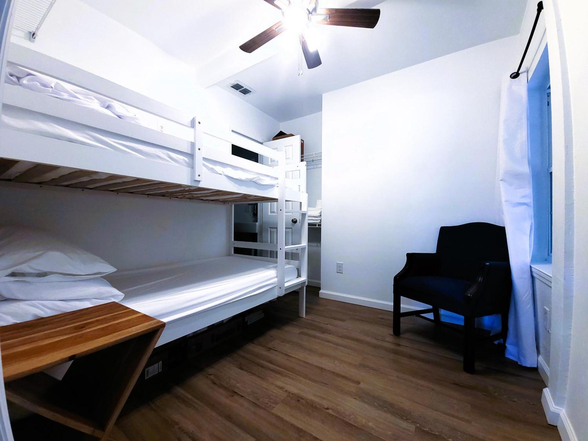 One Room In A Renovated Duplex House Near Fsu Tallahassee Exterior foto